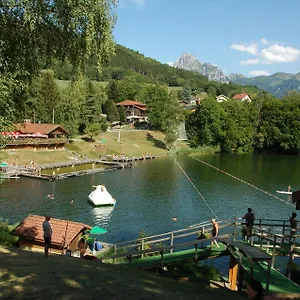 Rez De Jardin / Pieds Des Pistes Bernex